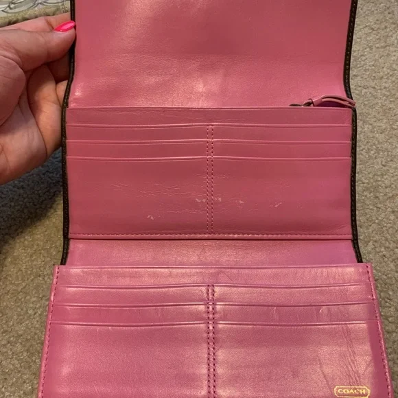 Bundle of Coach wallets and wristlets - Picture 7 of 16